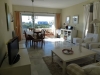woonkamer met balkon